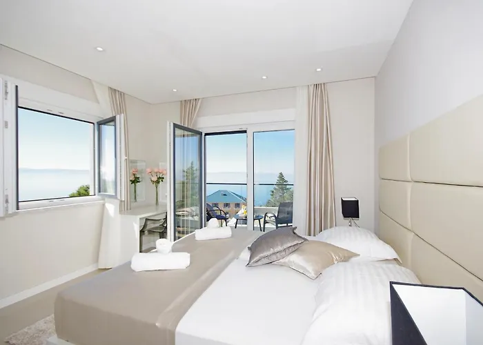 Olive Hill * Makarska