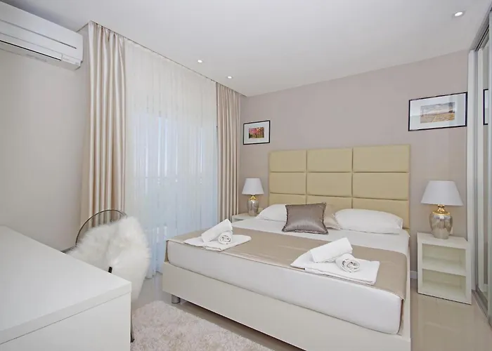 Holiday home Olive Hill Makarska