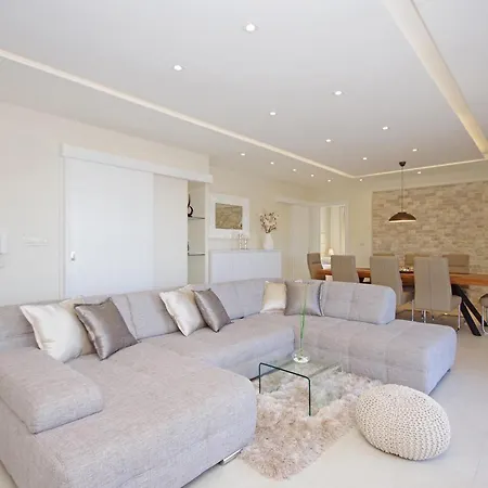 Ferienhaus Olive Hill *